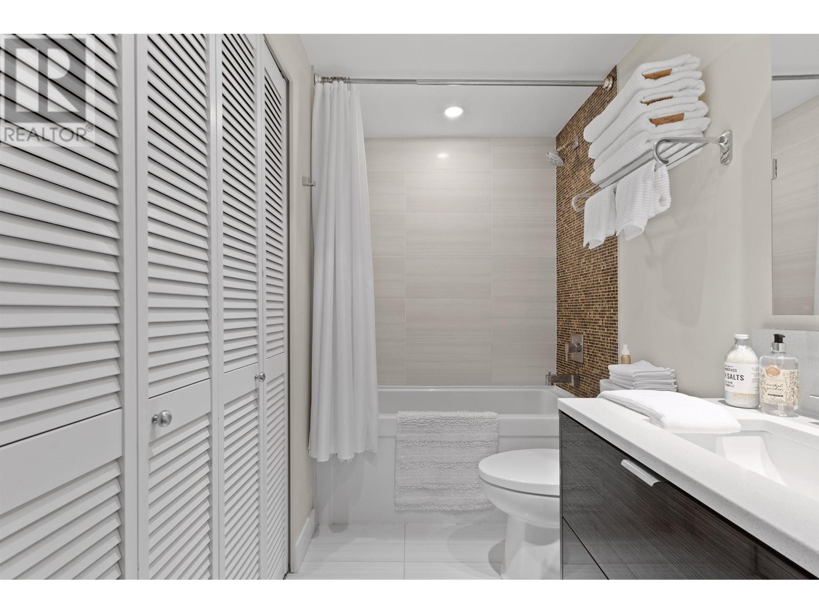 312 1777 W 7th Avenue, Vancouver, British Columbia  V6J 0E5 - Photo 17 - R2823206