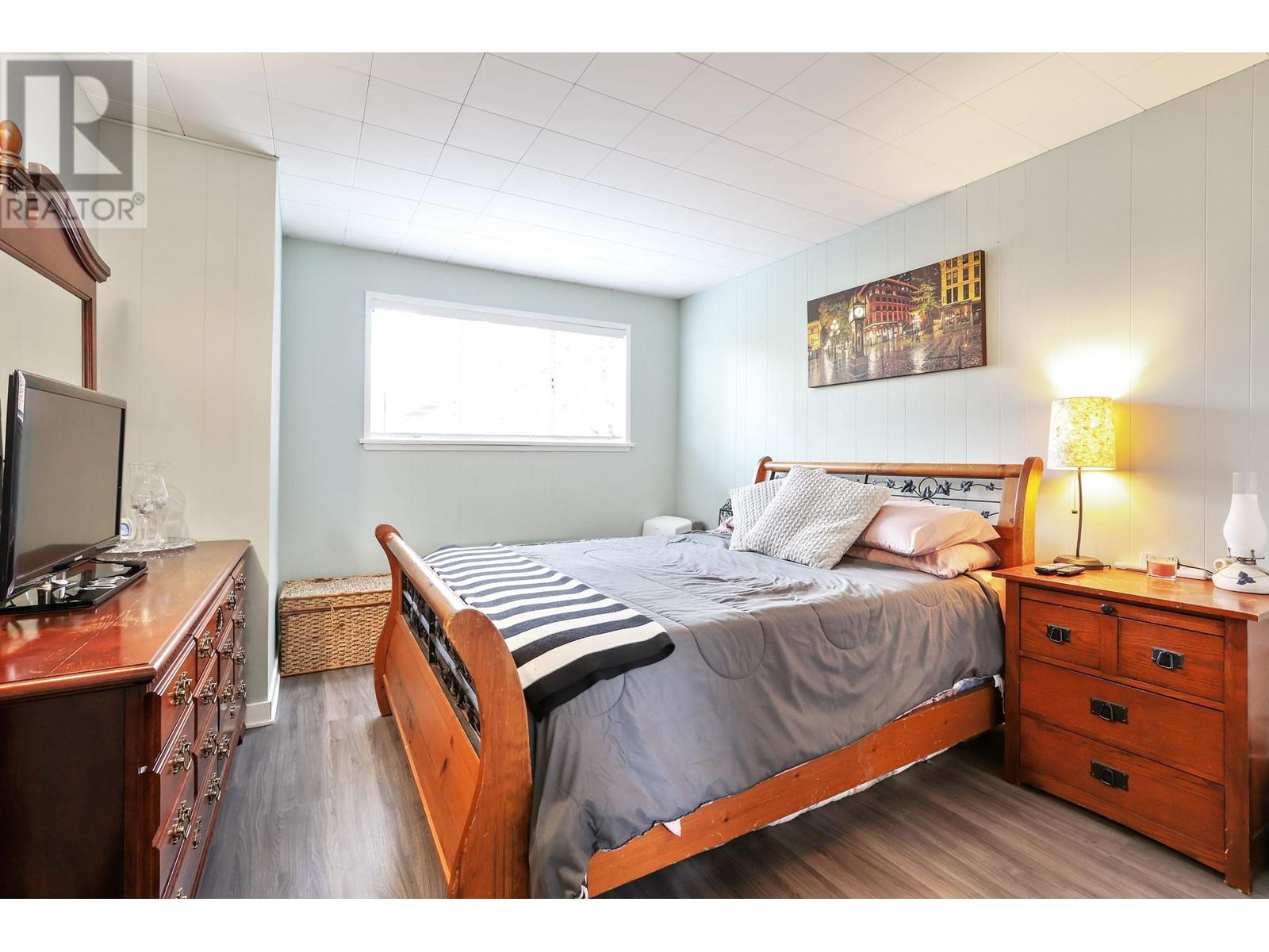 5079 Somerville Street, Vancouver, British Columbia  V5W 3H1 - Photo 9 - R2823095