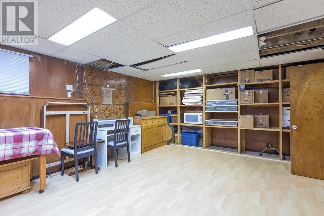 208 E 26th Street, North Vancouver, British Columbia  V7N 1A8 - Photo 32 - R2823150
