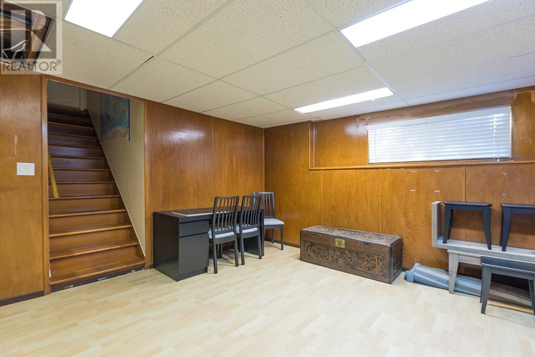 208 E 26th Street, North Vancouver, British Columbia  V7N 1A8 - Photo 33 - R2823150