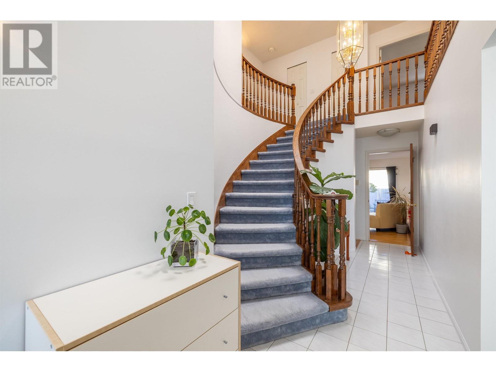 9095 Mccutcheon Place, Richmond, British Columbia  V7A 4Z2 - Photo 16 - R2823193