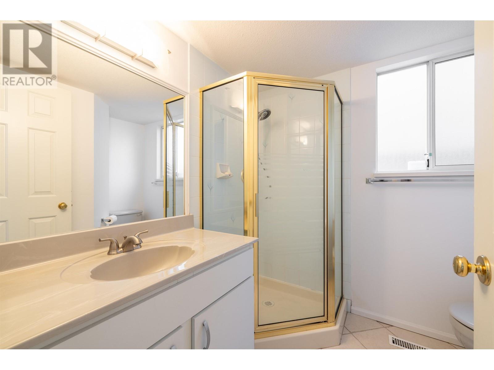 9095 Mccutcheon Place, Richmond, British Columbia  V7A 4Z2 - Photo 19 - R2823193