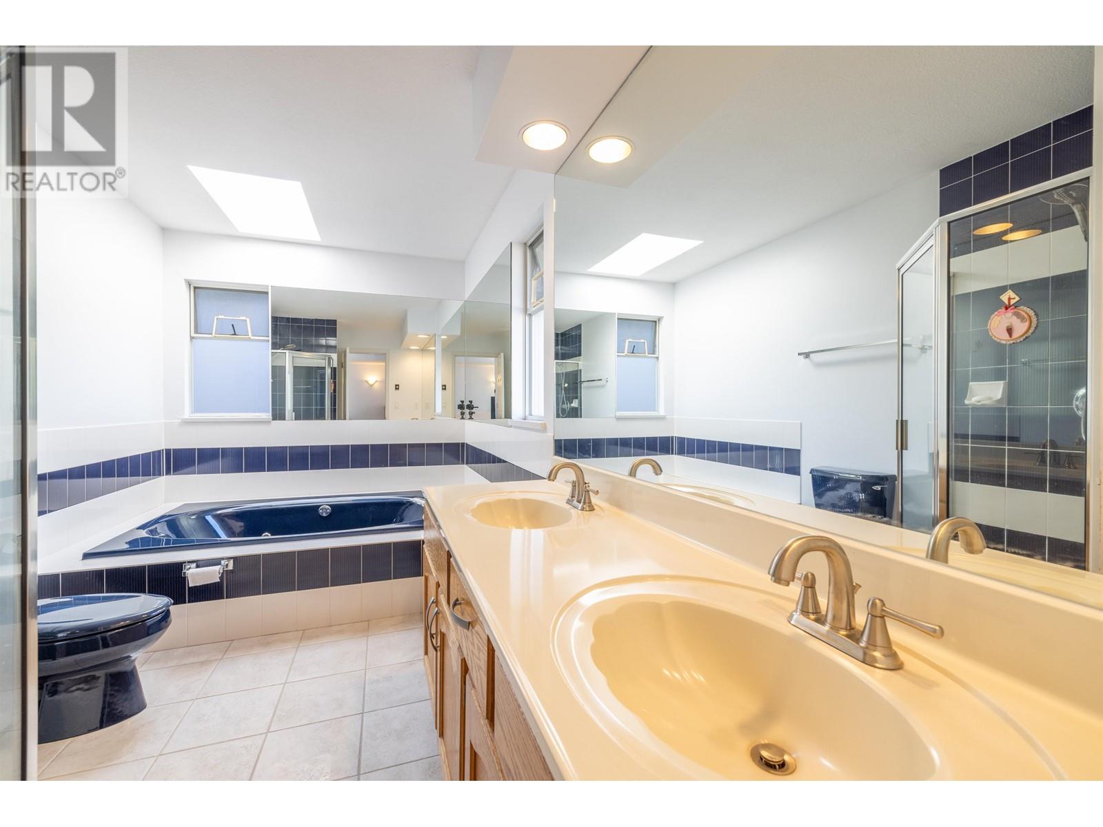 9095 Mccutcheon Place, Richmond, British Columbia  V7A 4Z2 - Photo 23 - R2823193