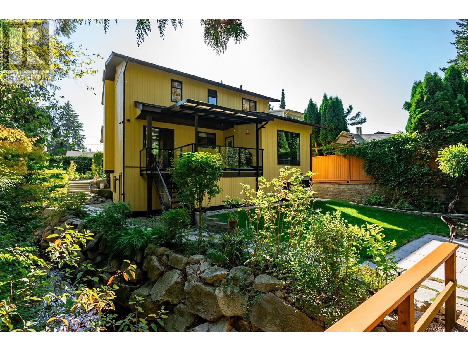 23017 126 Avenue, Maple Ridge, British Columbia  V2X 4P4 - Photo 1 - R2823219