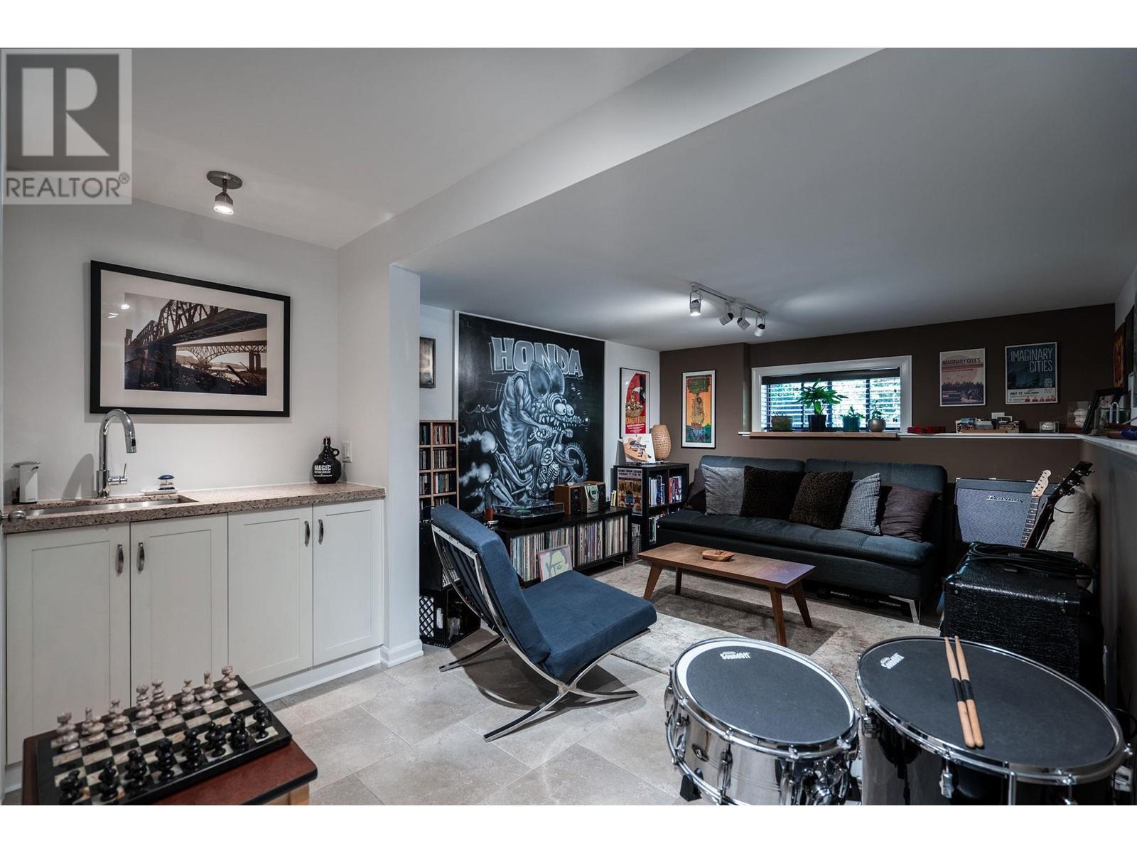 23017 126 Avenue, Maple Ridge, British Columbia  V2X 4P4 - Photo 17 - R2823219