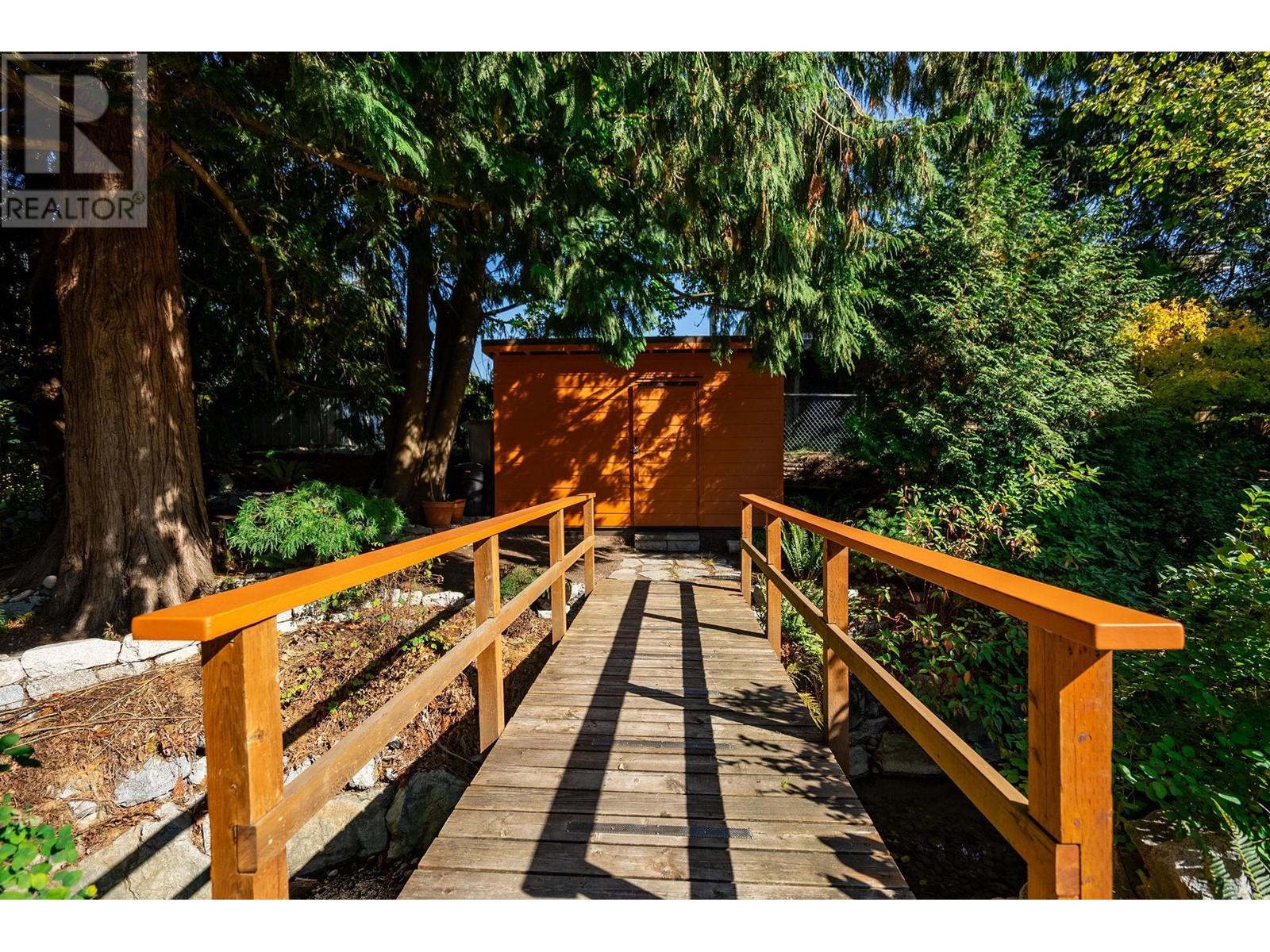 23017 126 Avenue, Maple Ridge, British Columbia  V2X 4P4 - Photo 30 - R2823219