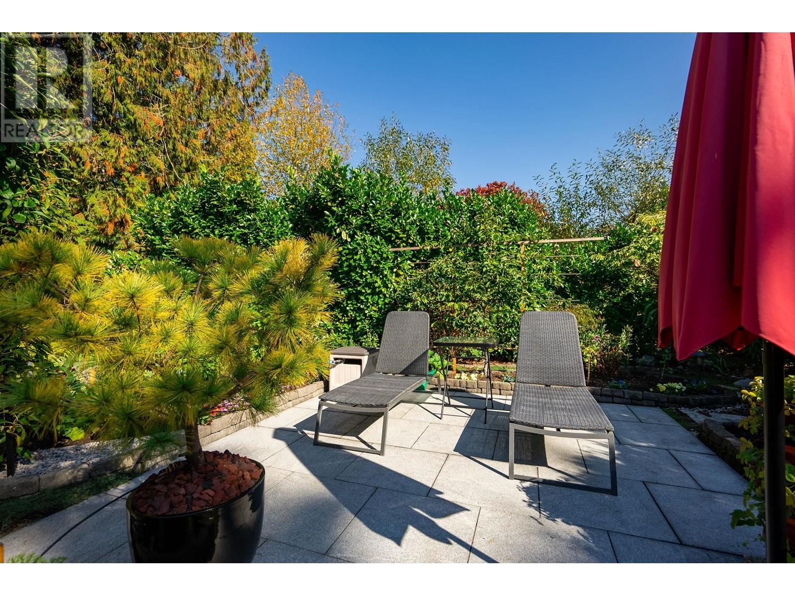 23017 126 Avenue, Maple Ridge, British Columbia  V2X 4P4 - Photo 5 - R2823219