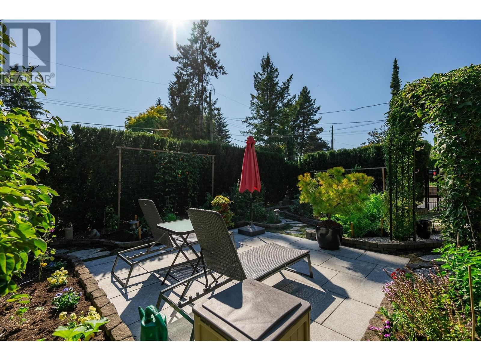 23017 126 Avenue, Maple Ridge, British Columbia  V2X 4P4 - Photo 6 - R2823219