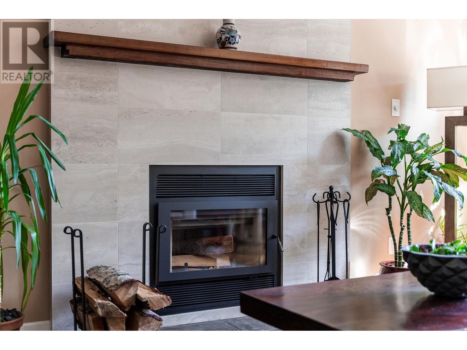 23017 126 Avenue, Maple Ridge, British Columbia  V2X 4P4 - Photo 9 - R2823219