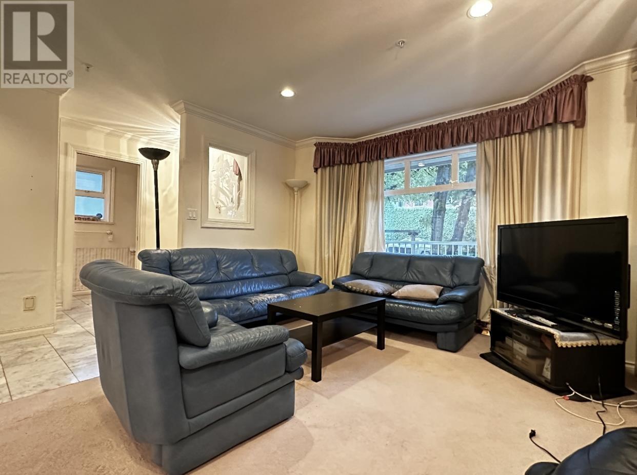 37 W 12th Avenue, Vancouver, British Columbia  V5Y 1T4 - Photo 4 - R2823227