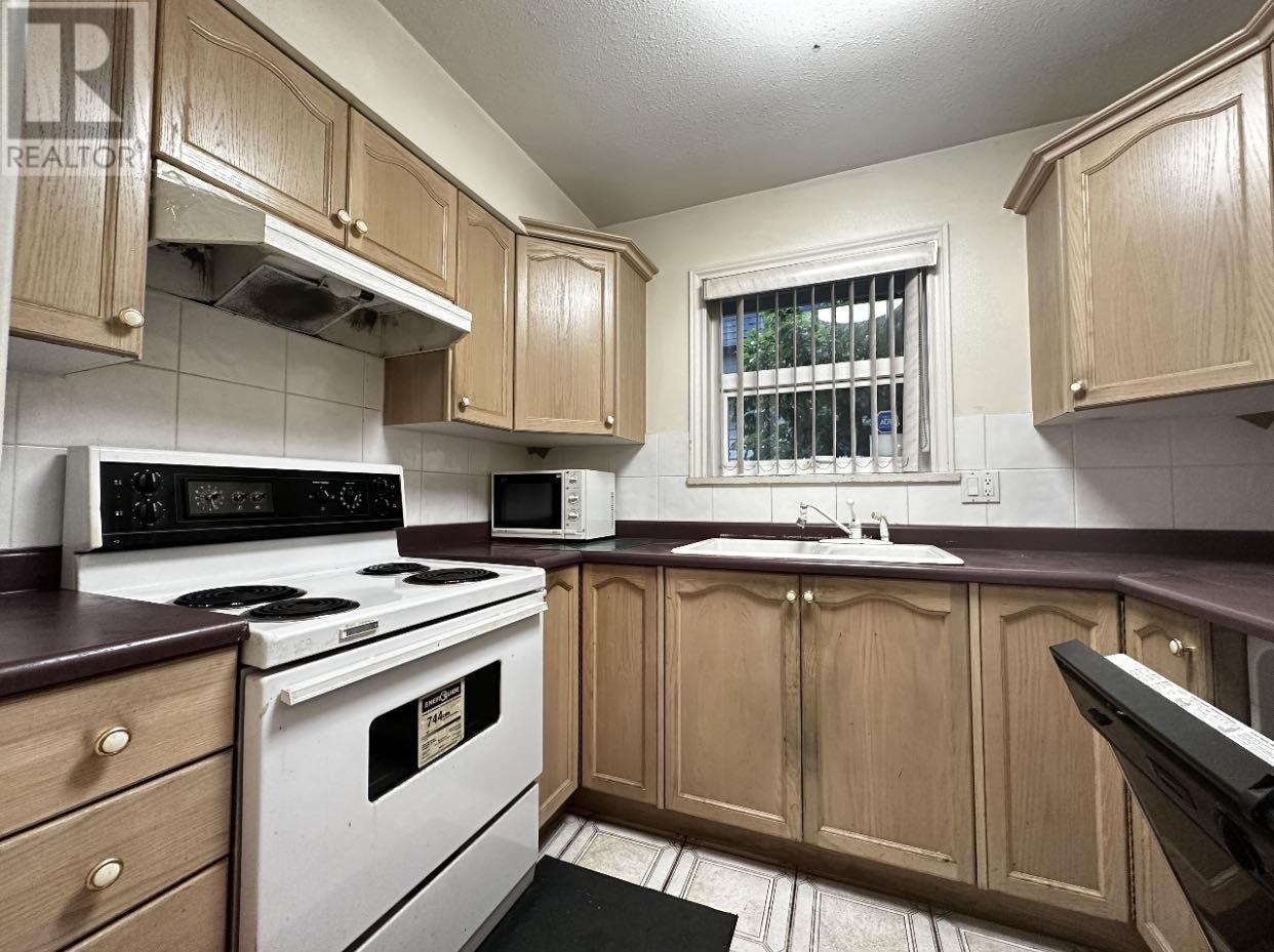 37 W 12th Avenue, Vancouver, British Columbia  V5Y 1T4 - Photo 5 - R2823227