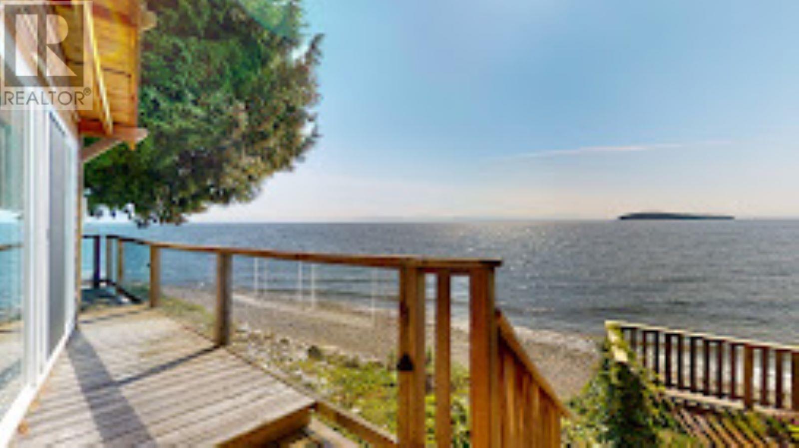 5203 Sunshine Coast Highway, Sechelt, British Columbia  V7Z 0C1 - Photo 4 - R2795264