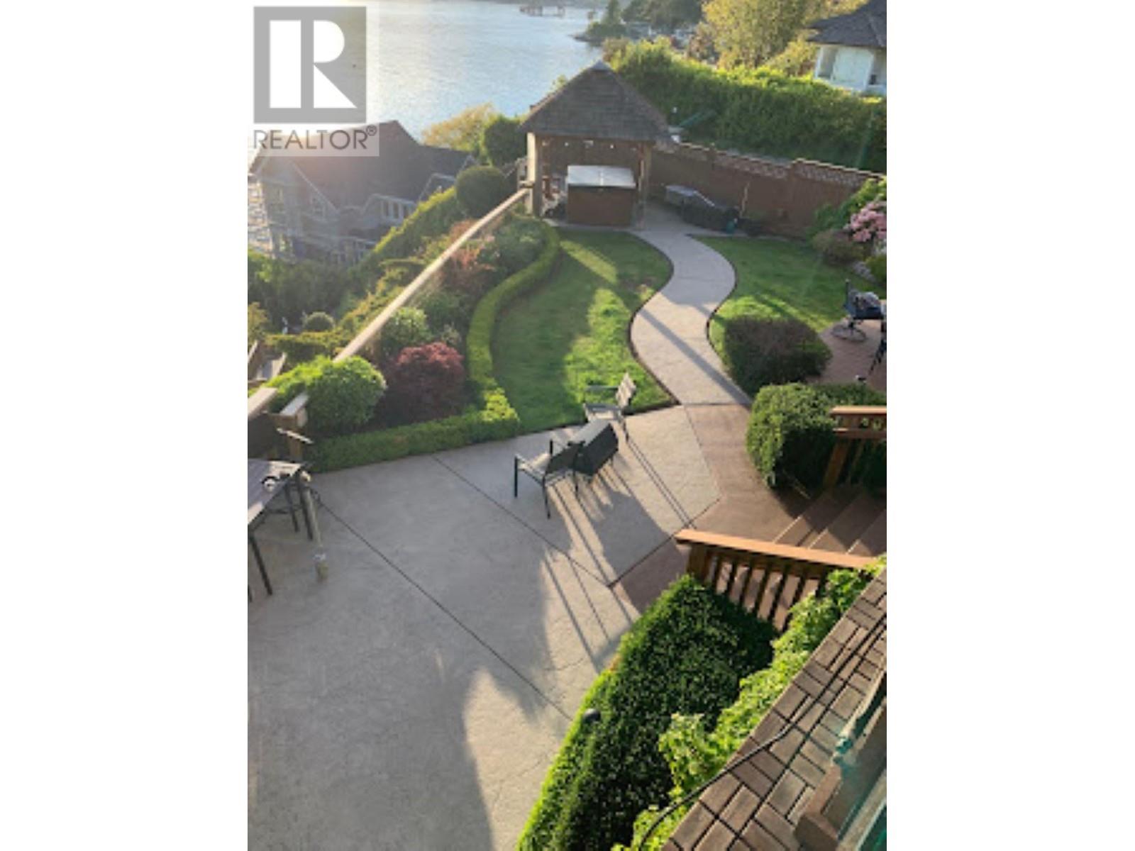 5203 Sunshine Coast Highway, Sechelt, British Columbia  V7Z 0C1 - Photo 12 - R2795264