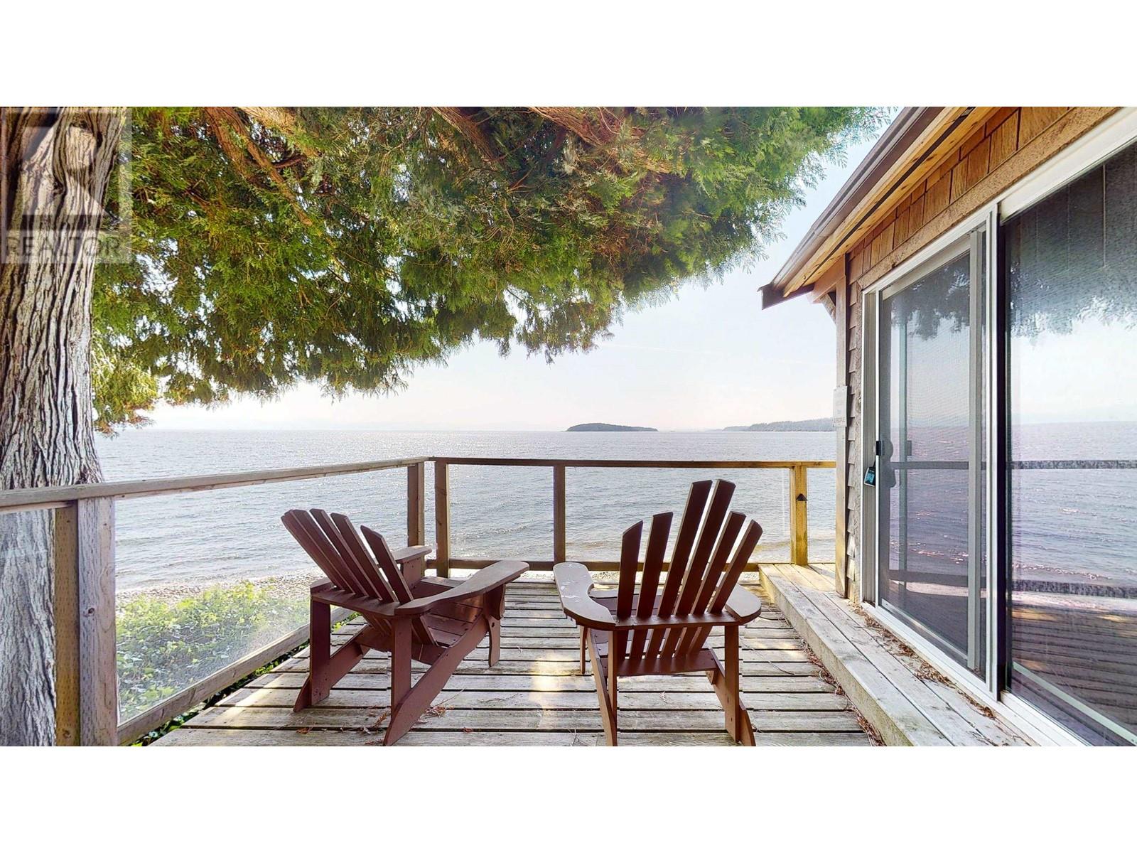 5203 Sunshine Coast Highway, Sechelt, British Columbia  V7Z 0C1 - Photo 11 - R2795264