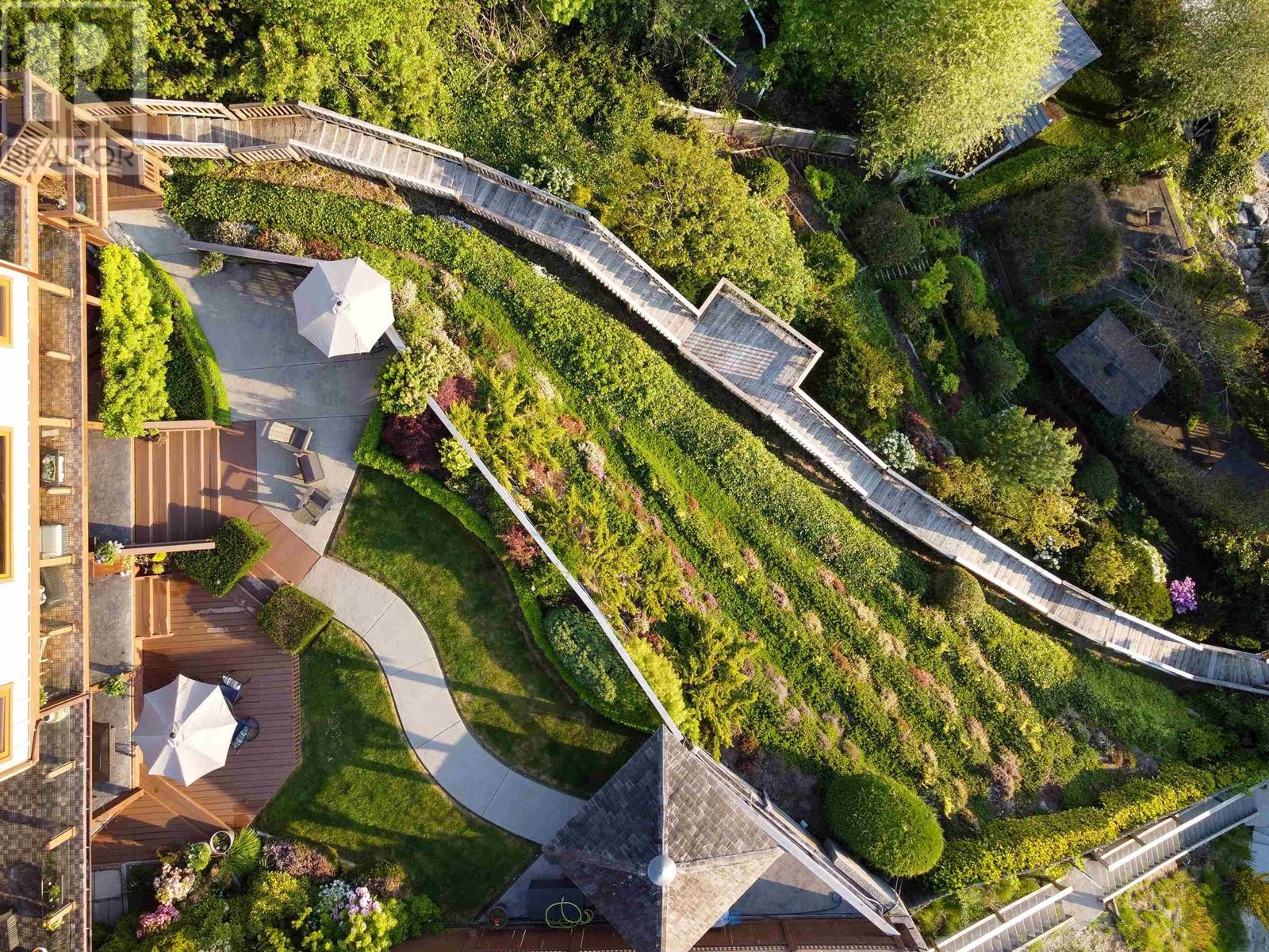 5203 Sunshine Coast Highway, Sechelt, British Columbia  V7Z 0C1 - Photo 37 - R2795264