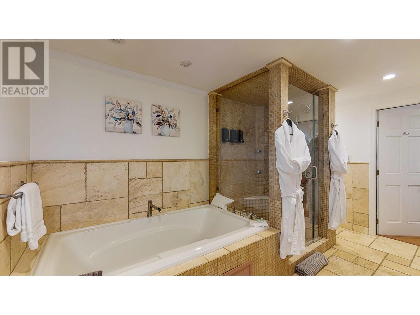 5203 Sunshine Coast Highway, Sechelt, British Columbia  V7Z 0C1 - Photo 32 - R2795264