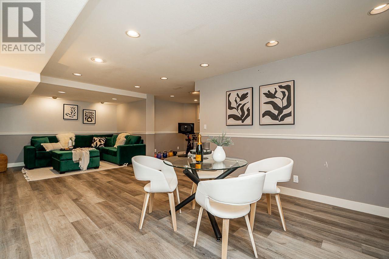 1 Wildwood Drive, Port Moody, British Columbia  V3H 4M7 - Photo 26 - R2820223