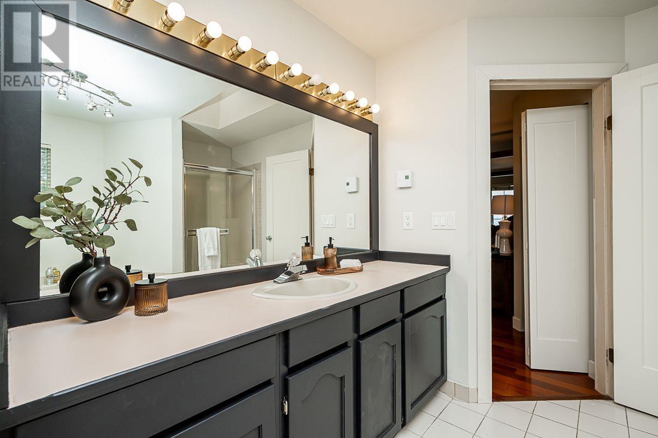 1 Wildwood Drive, Port Moody, British Columbia  V3H 4M7 - Photo 19 - R2820223