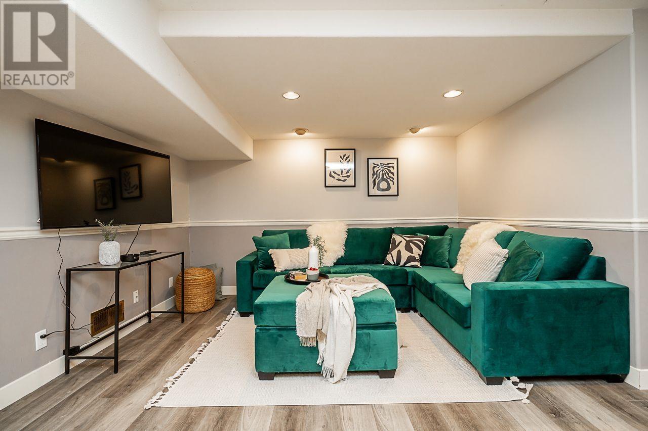 1 Wildwood Drive, Port Moody, British Columbia  V3H 4M7 - Photo 24 - R2820223