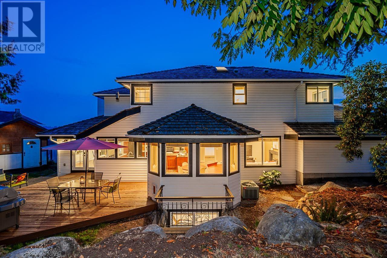 1 Wildwood Drive, Port Moody, British Columbia  V3H 4M7 - Photo 33 - R2820223