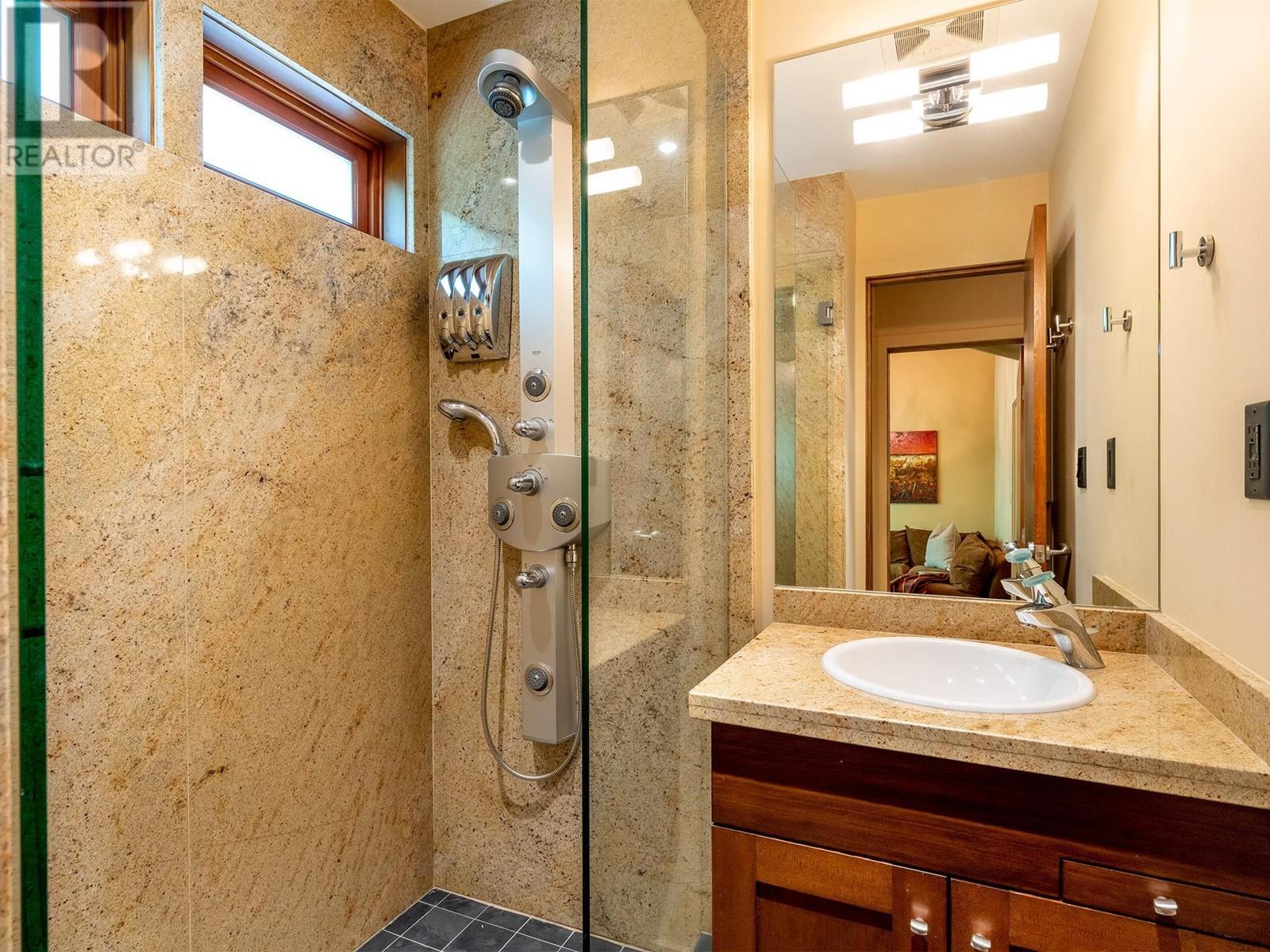 6274 Palmer Drive, Whistler, British Columbia  V8E 0C7 - Photo 15 - R2798421