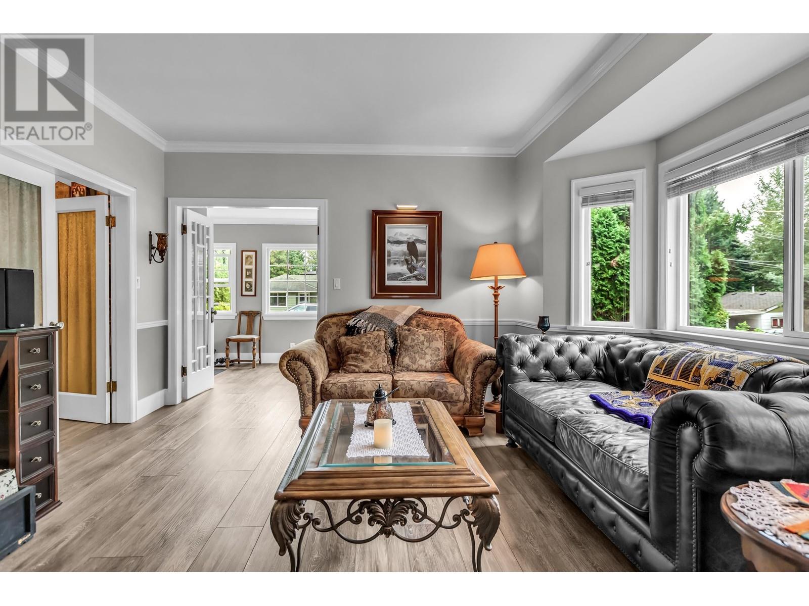 20307 Ditton Street, Maple Ridge, British Columbia  V2X 1B7 - Photo 8 - R2806885