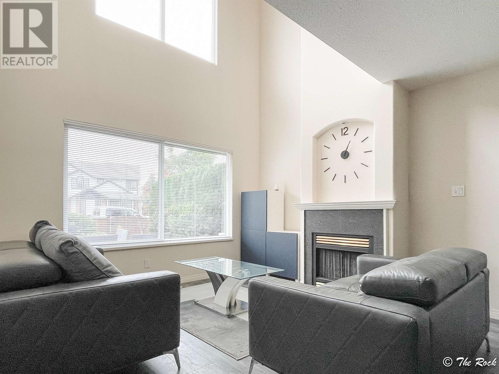 48 1370 Riverwood Gate, Port Coquitlam, British Columbia  V3B 7V7 - Photo 3 - R2823085