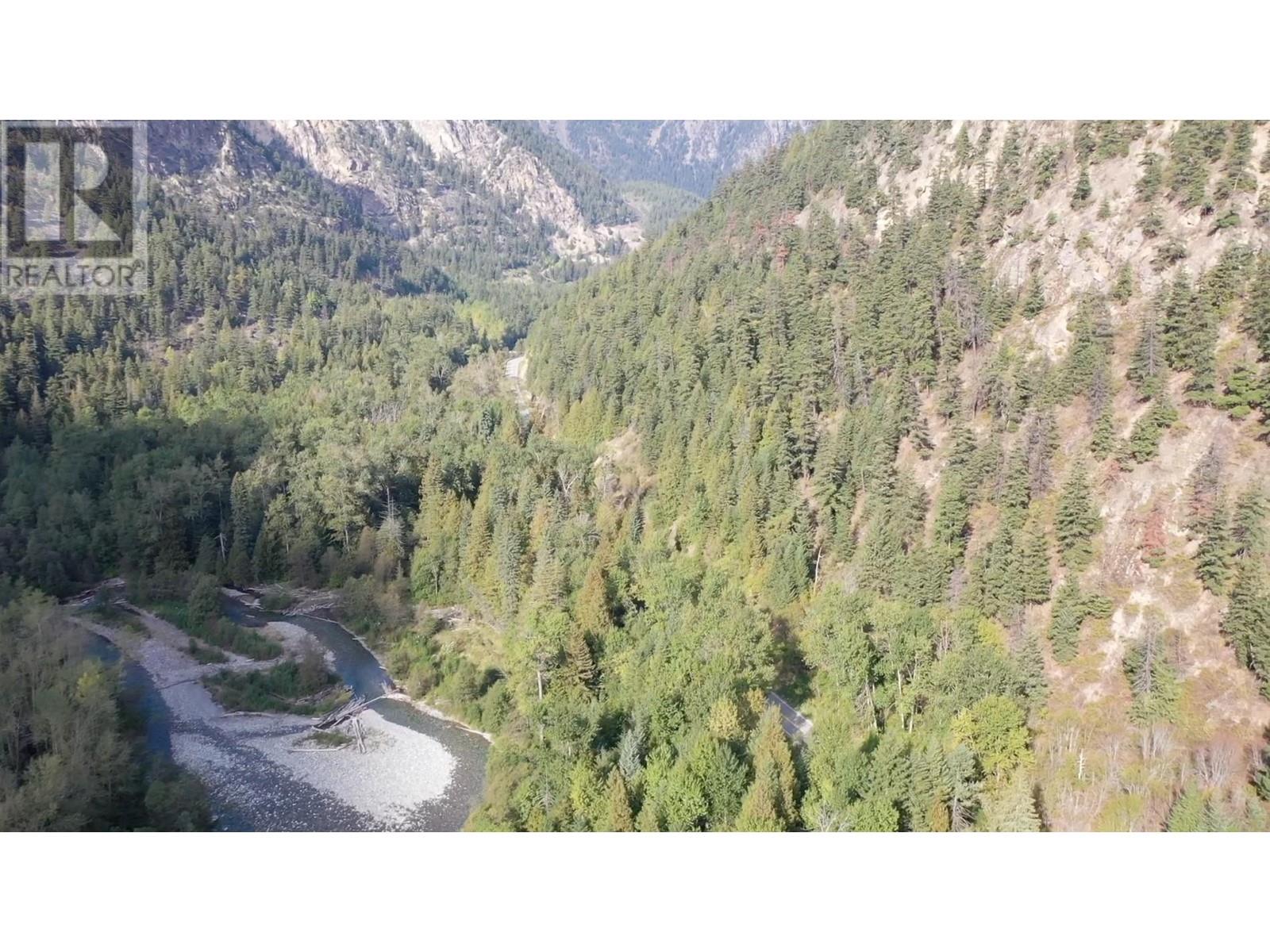 Km 77 Duffey Lake Road, Pemberton, British Columbia  V0N 2L1 - Photo 3 - R2823326