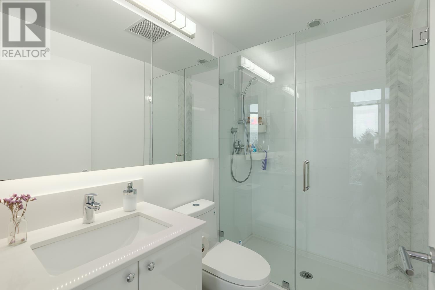 601 2435 Kingsway, Vancouver, British Columbia  V5R 5G8 - Photo 11 - R2823229
