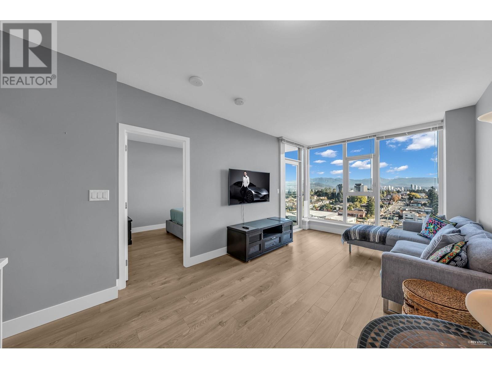 1606 7303 Noble Lane, Burnaby, British Columbia  V3N 0H2 - Photo 2 - R2823238