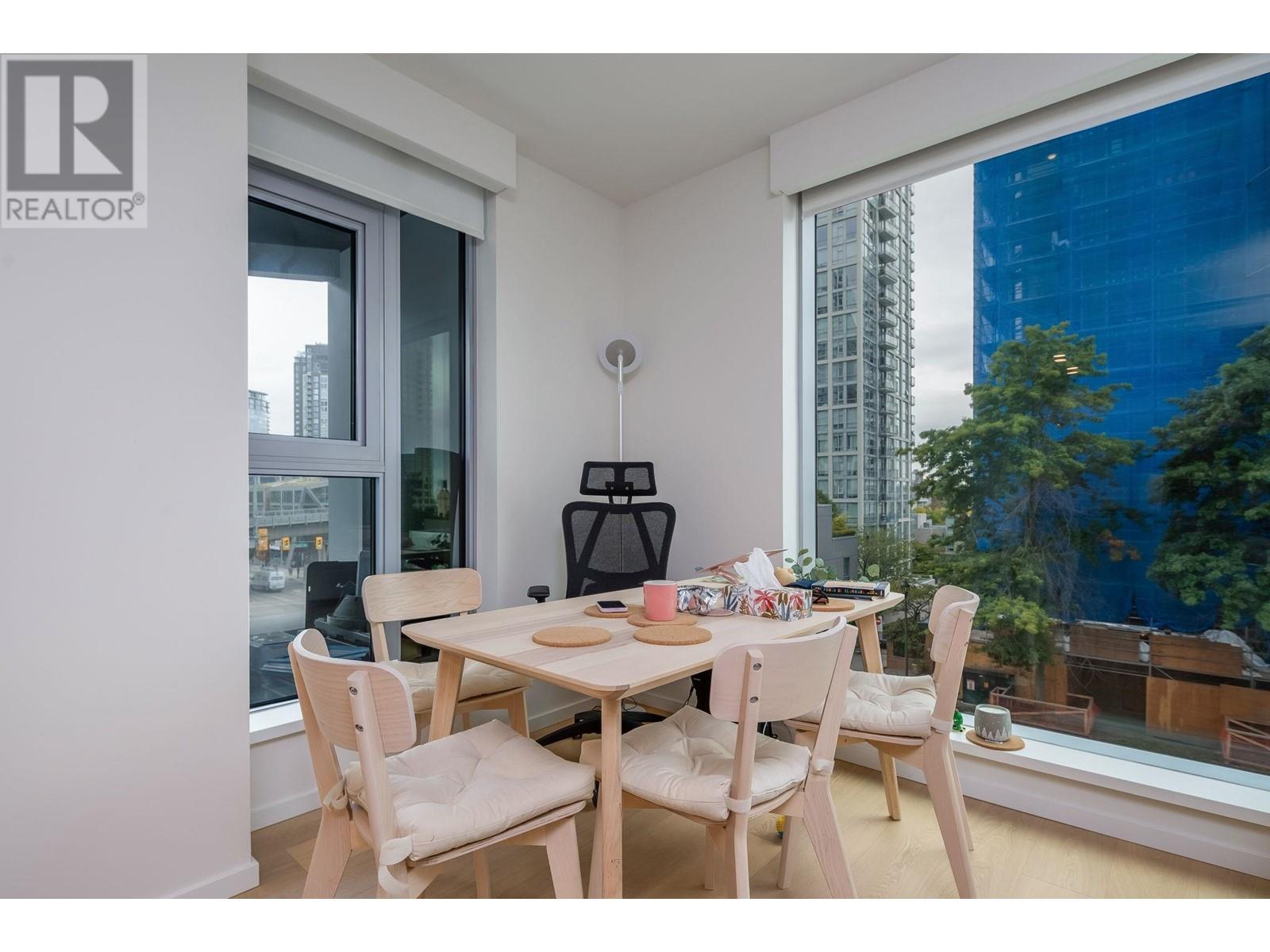 301 889 Pacific Street, Vancouver, British Columbia  V6Z 1C3 - Photo 7 - R2823275