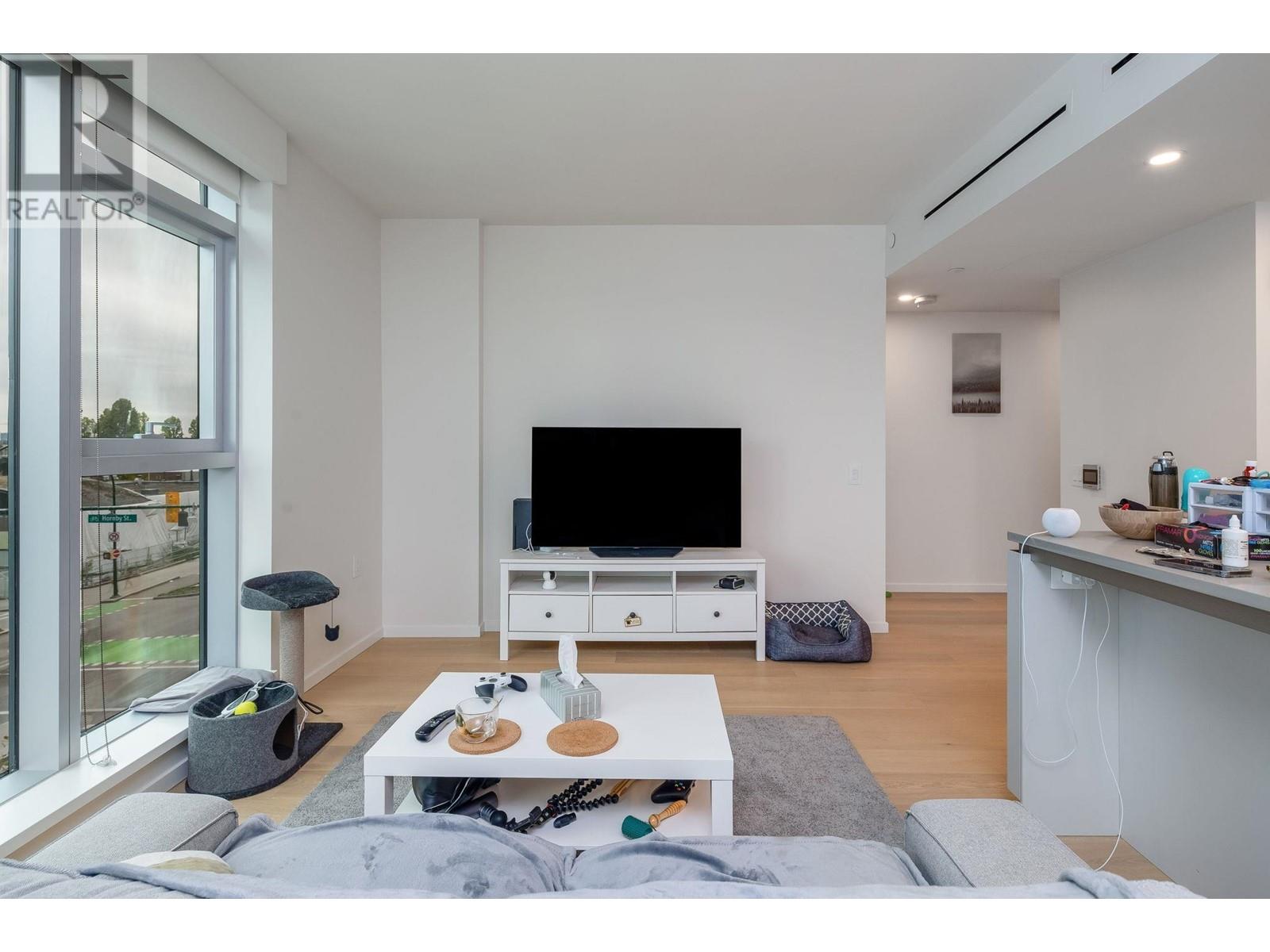 301 889 Pacific Street, Vancouver, British Columbia  V6Z 1C3 - Photo 9 - R2823275