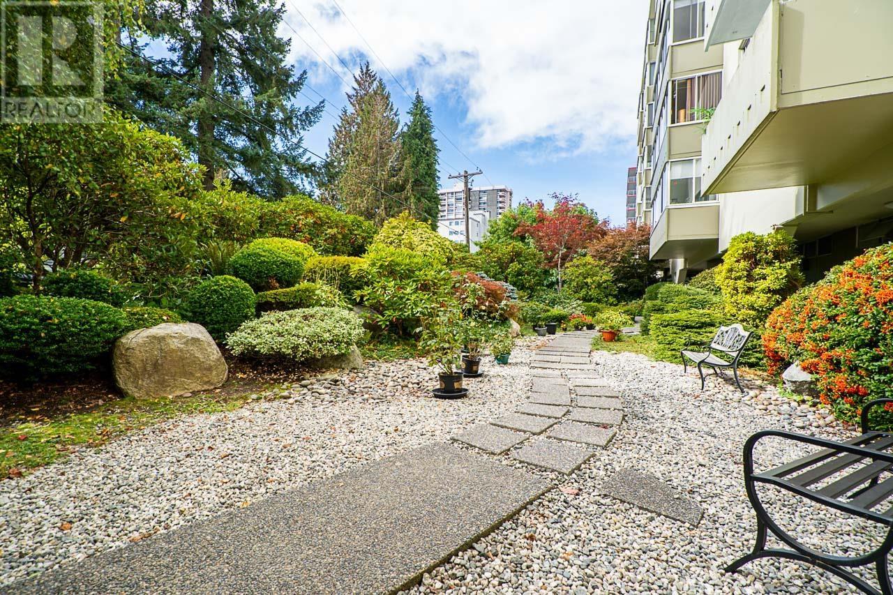 107 1425 Esquimalt Avenue, West Vancouver, British Columbia  V7T 1L1 - Photo 25 - R2823281