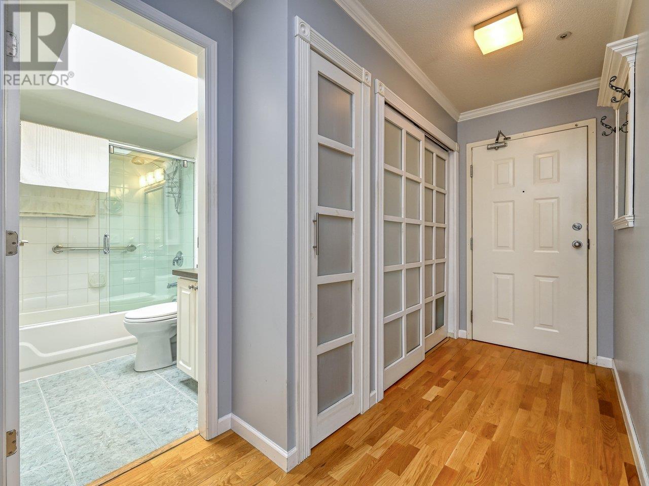 406 3440 W Broadway, Vancouver, British Columbia  V6R 4R2 - Photo 11 - R2823309