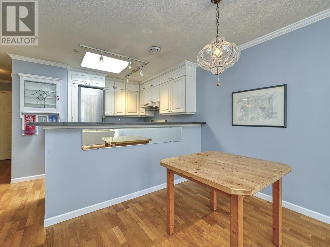 406 3440 W Broadway, Vancouver, British Columbia  V6R 4R2 - Photo 5 - R2823309