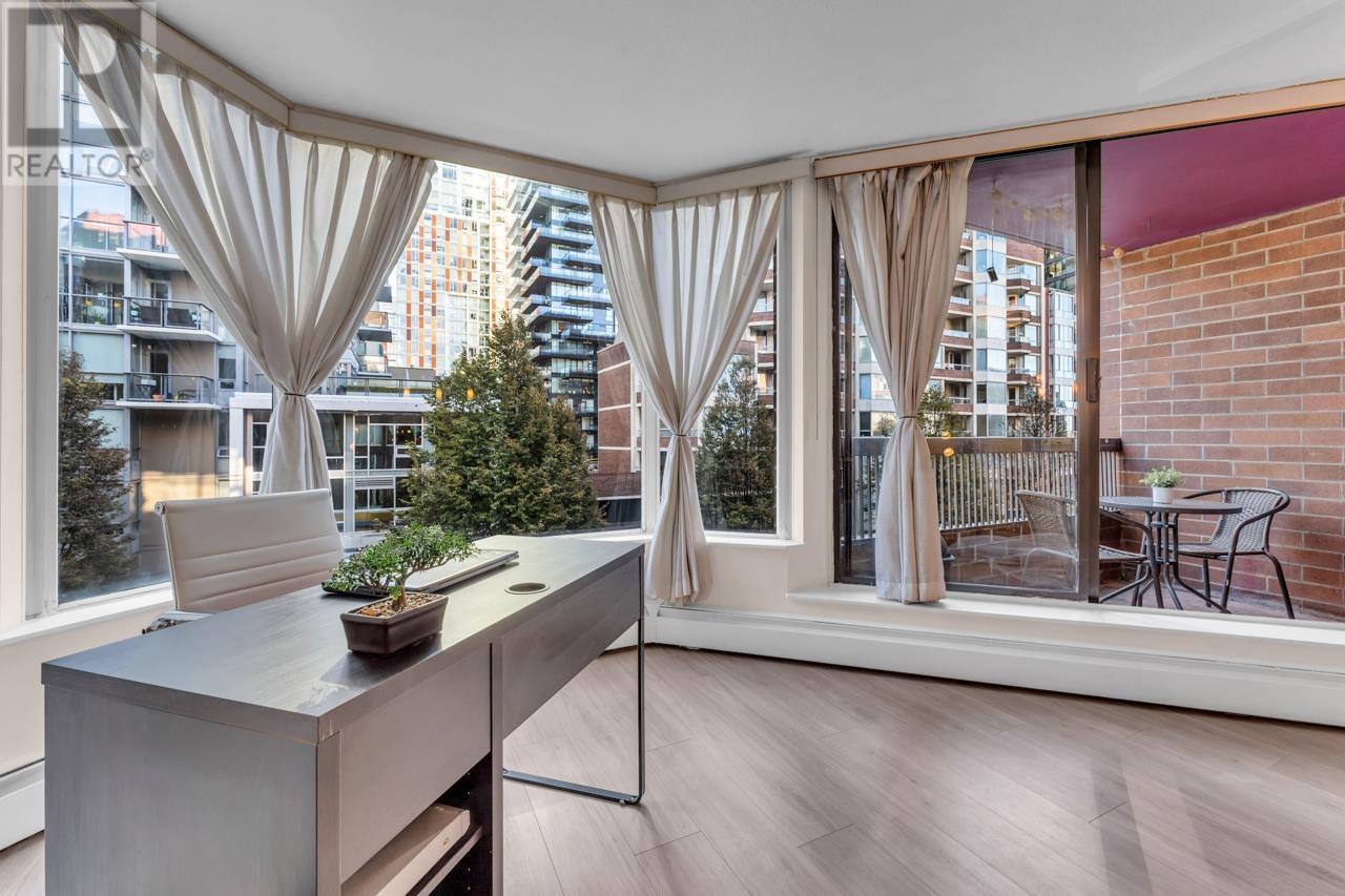 403 1333 Hornby Street, Vancouver, British Columbia  V6Z 2C1 - Photo 8 - R2823315