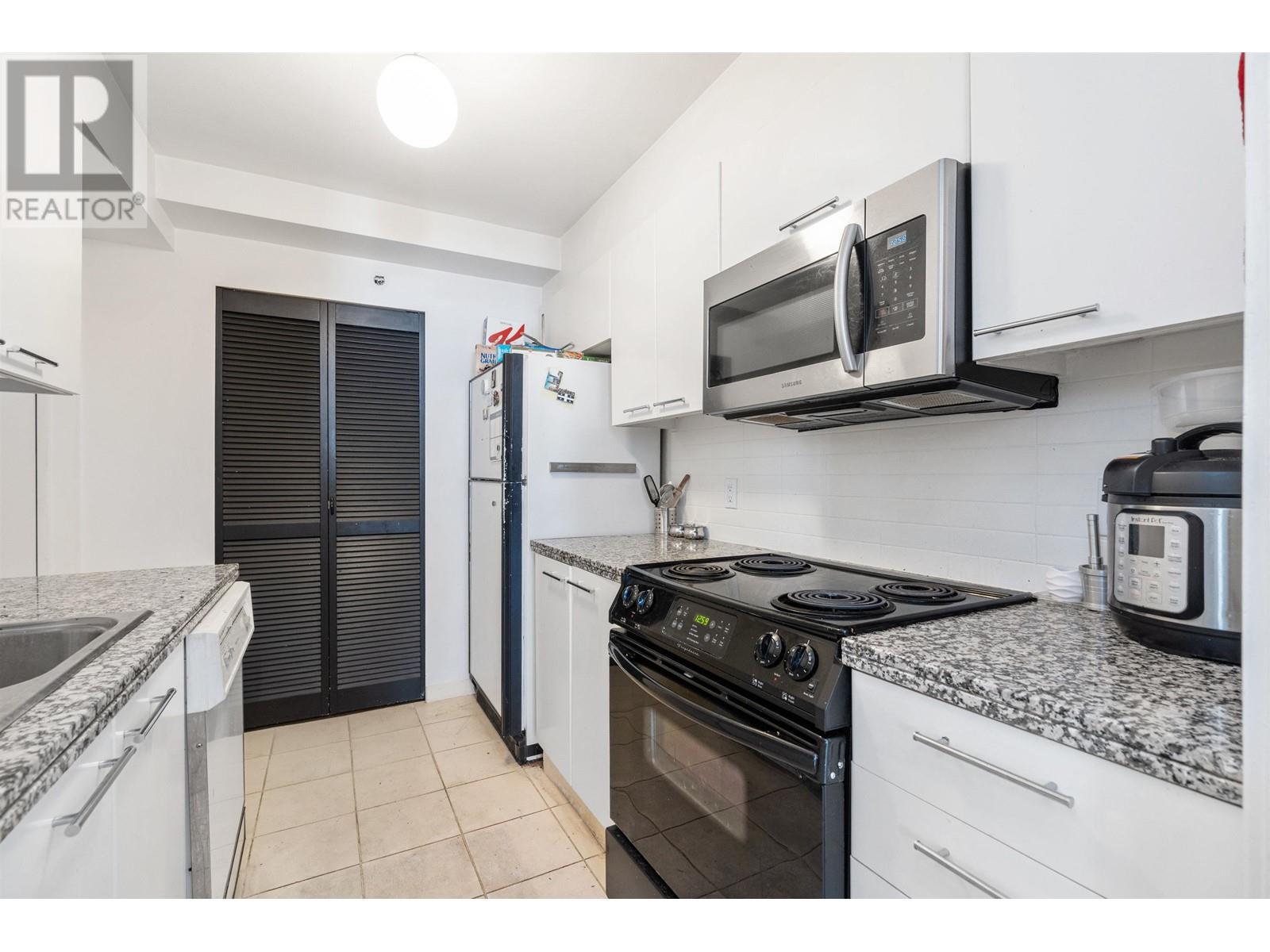 610 1500 Hornby Street, Vancouver, British Columbia  V6Z 2R1 - Photo 12 - R2823381
