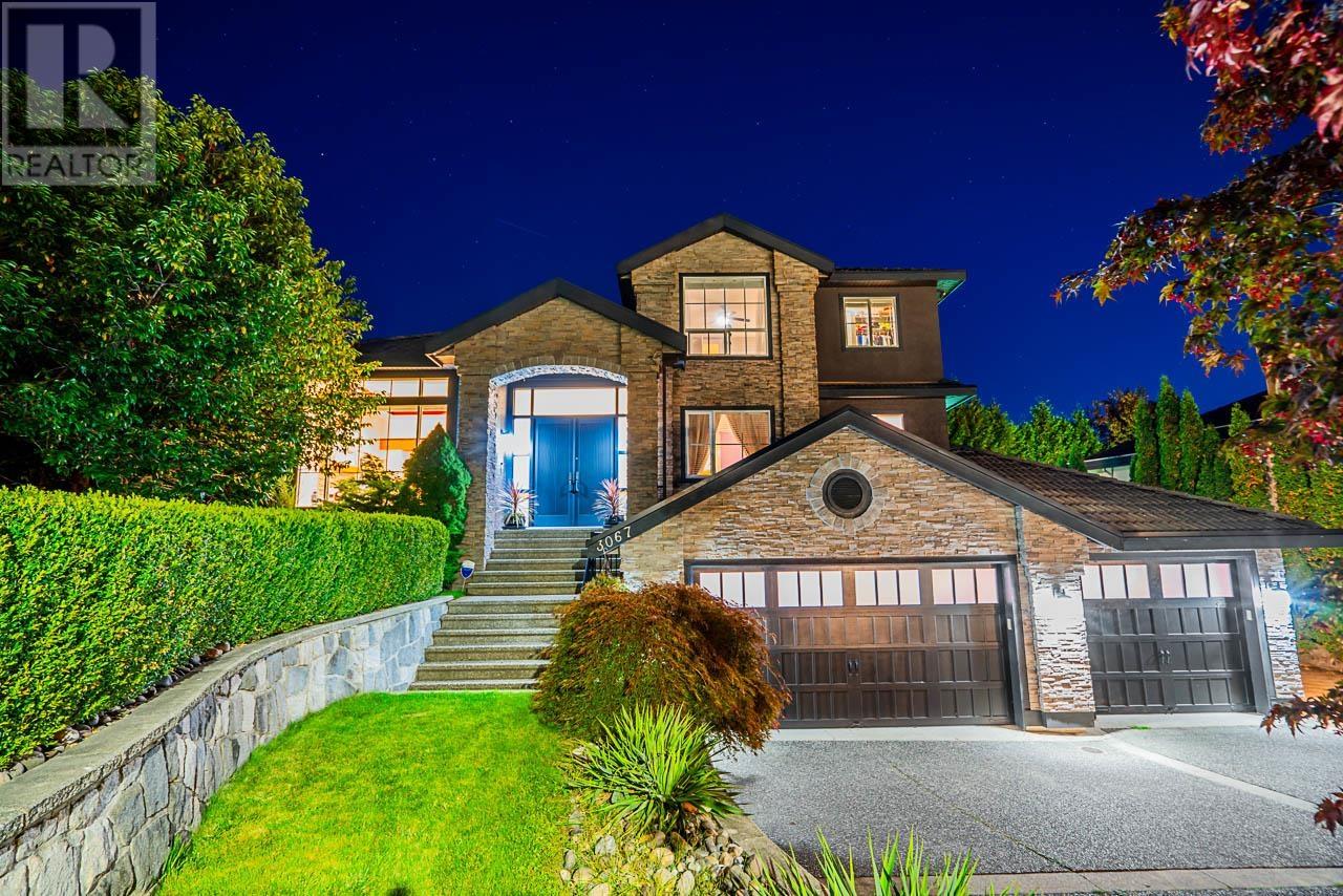 3067 Plateau Boulevard, Coquitlam, British Columbia  V3E 2Y7 - Photo 3 - R2823269