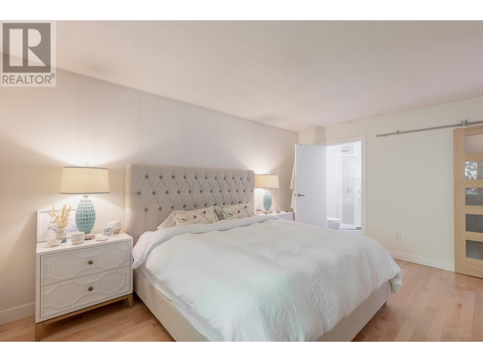 1287 River Drive, Coquitlam, British Columbia  V3E 1N7 - Photo 14 - R2823272