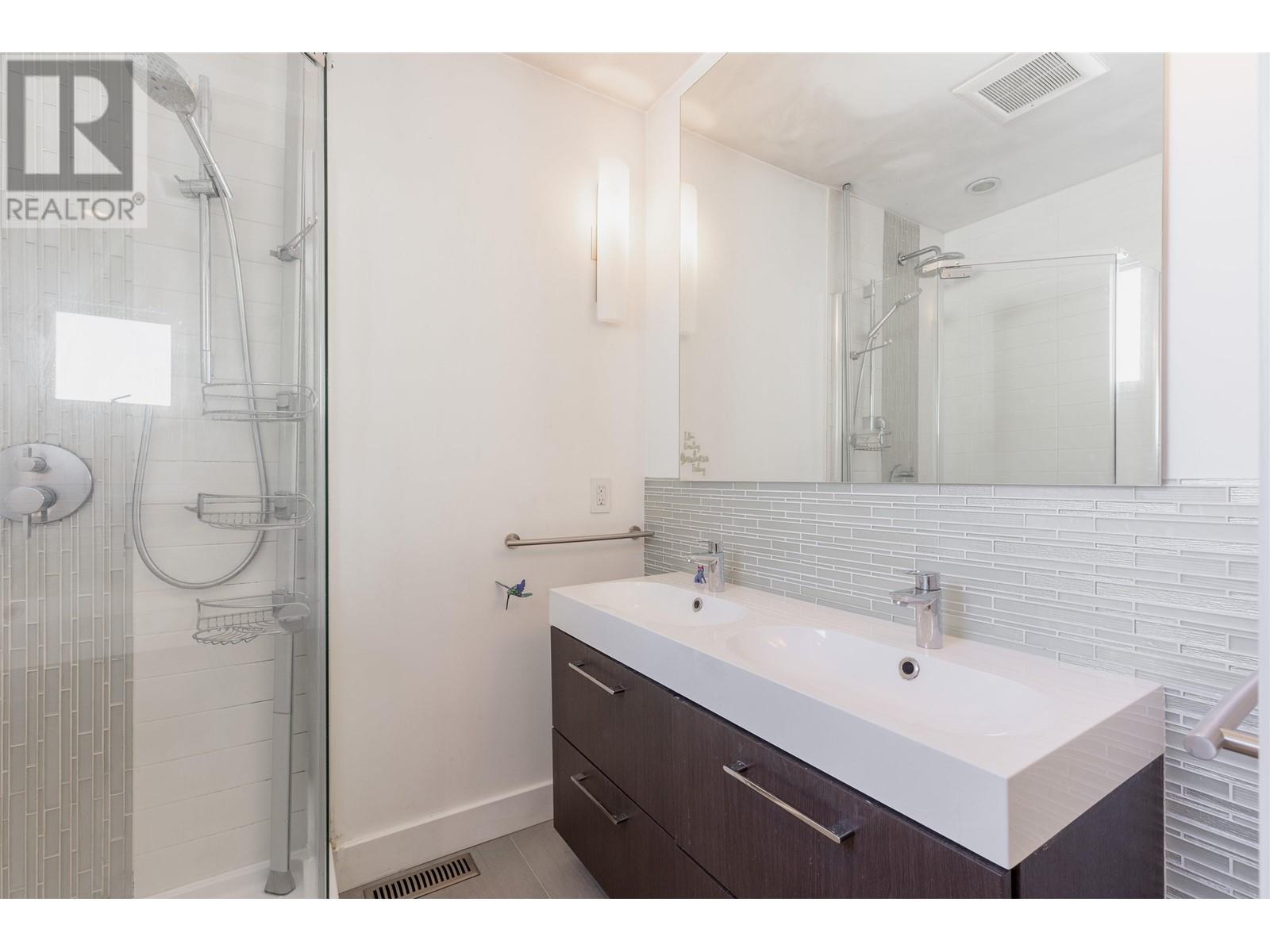 1287 River Drive, Coquitlam, British Columbia  V3E 1N7 - Photo 16 - R2823272