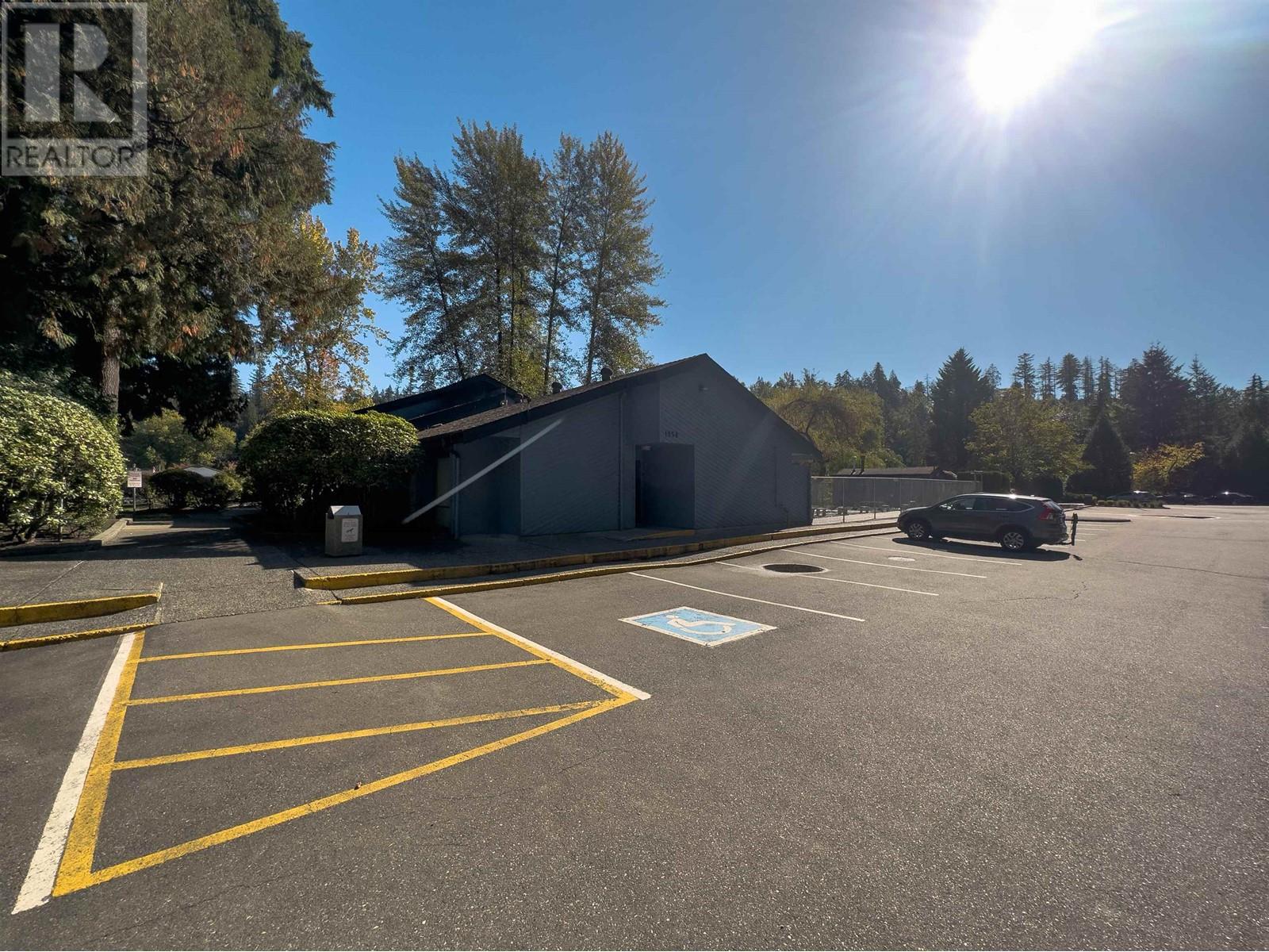 1287 River Drive, Coquitlam, British Columbia  V3E 1N7 - Photo 36 - R2823272