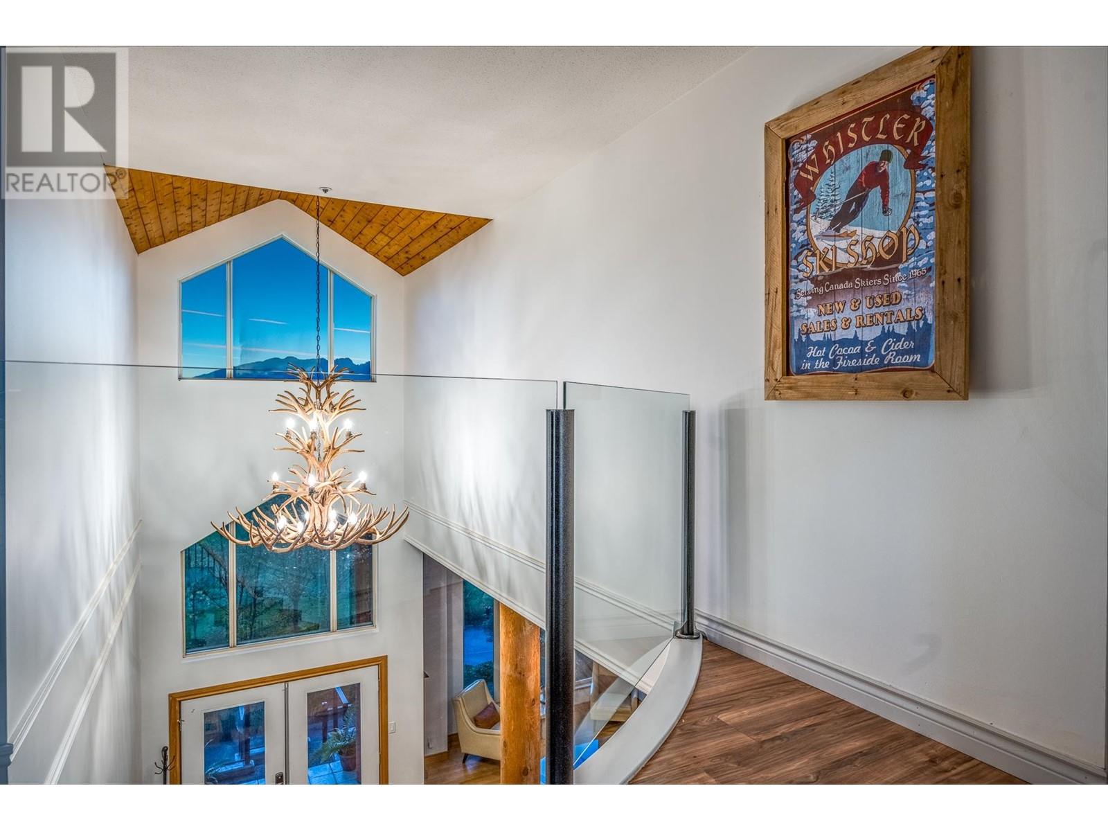 325 Furry Creek Drive, West Vancouver, British Columbia  V0N 3Z2 - Photo 20 - R2823274