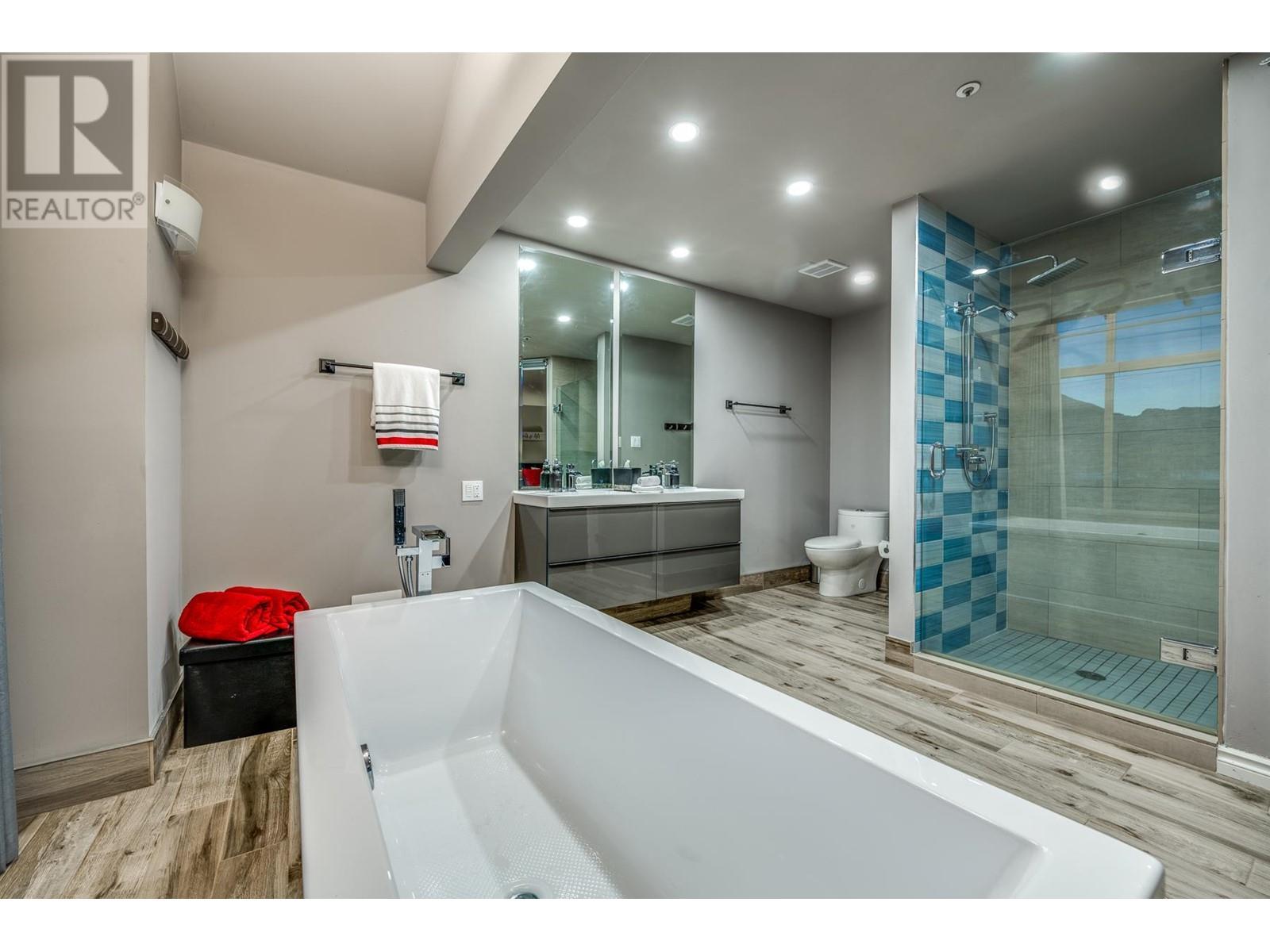 325 Furry Creek Drive, West Vancouver, British Columbia  V0N 3Z2 - Photo 25 - R2823274