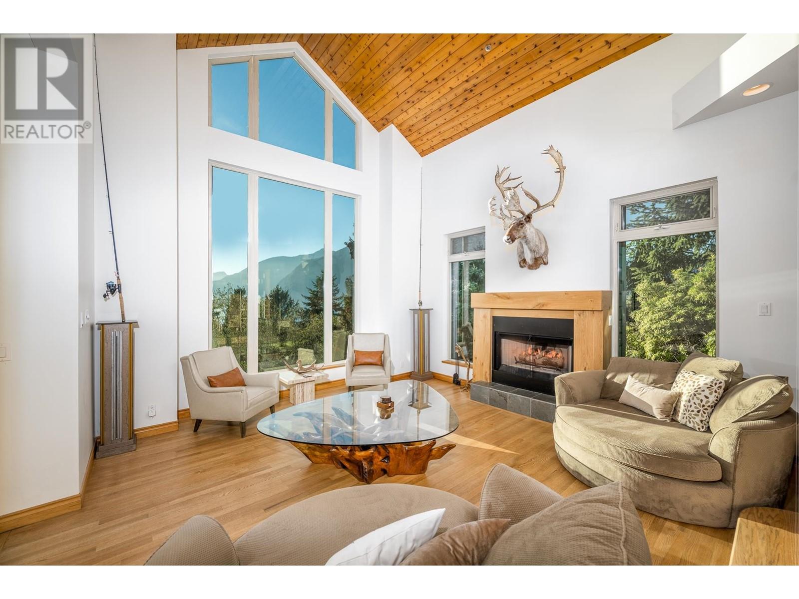 325 Furry Creek Drive, West Vancouver, British Columbia  V0N 3Z2 - Photo 7 - R2823274