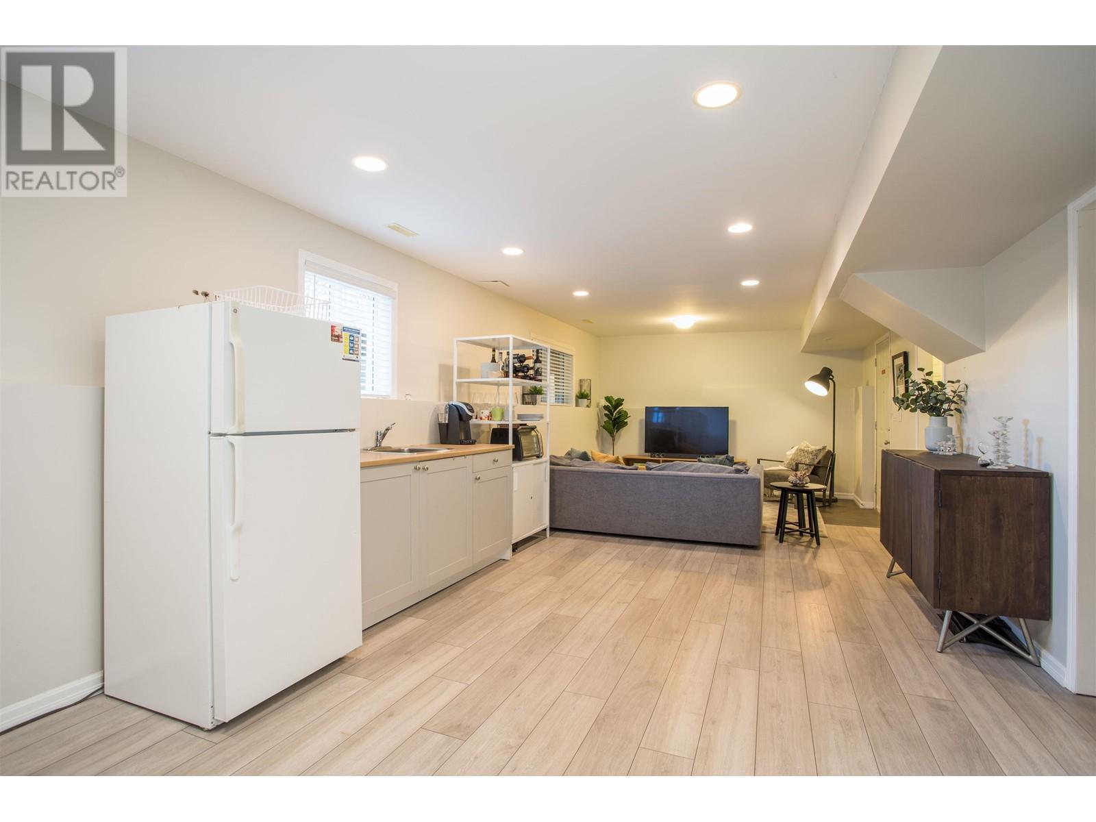 23572 112b Avenue, Maple Ridge, British Columbia  V2W 1W7 - Photo 22 - R2823291