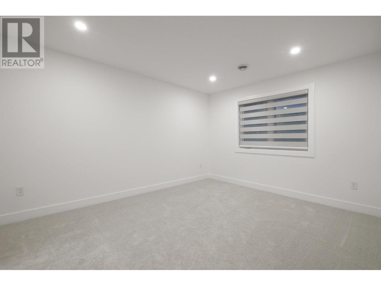842 Runnymede Avenue, Coquitlam, British Columbia  V3J 2V2 - Photo 22 - R2823299