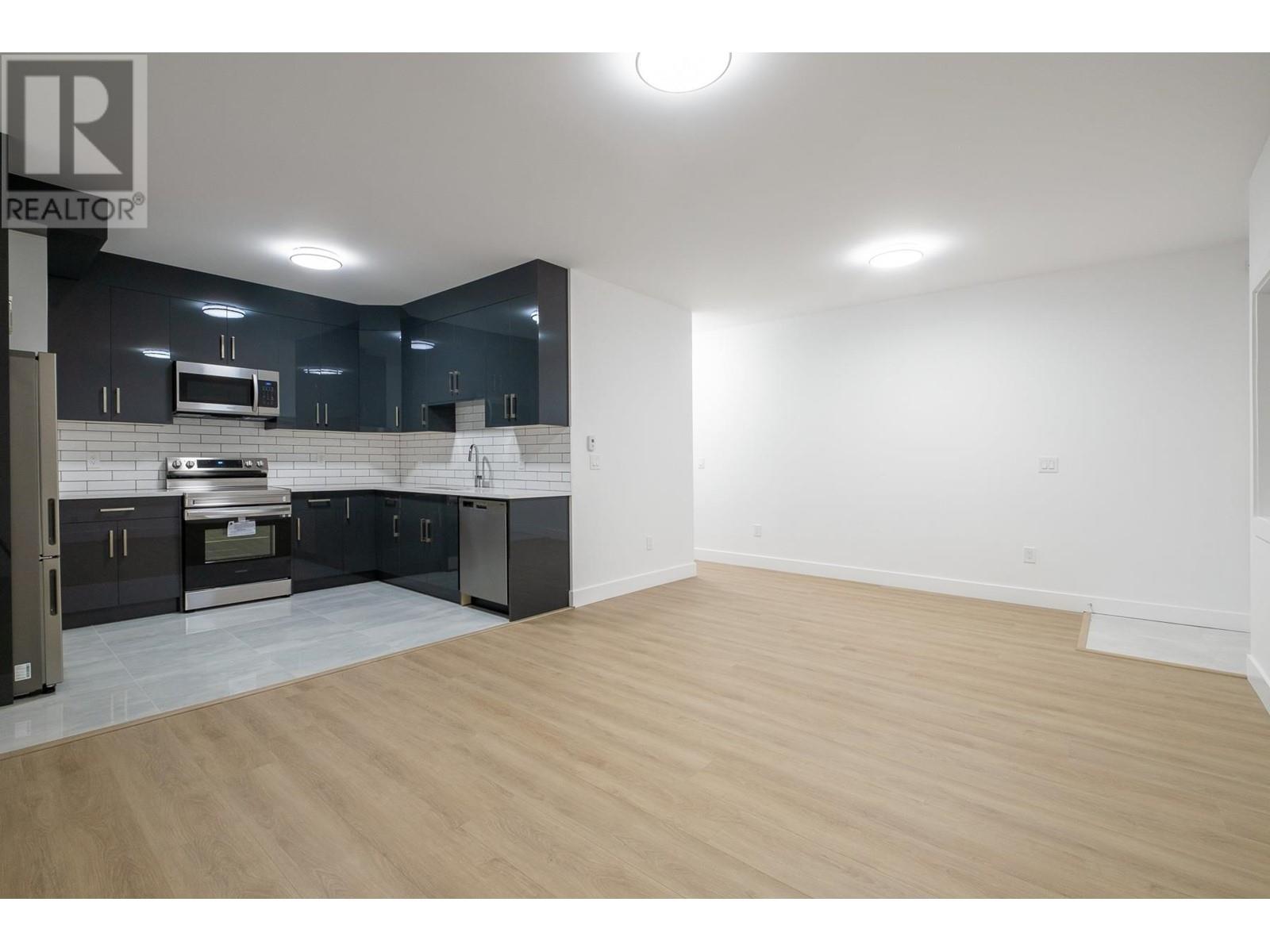 842 Runnymede Avenue, Coquitlam, British Columbia  V3J 2V2 - Photo 32 - R2823299