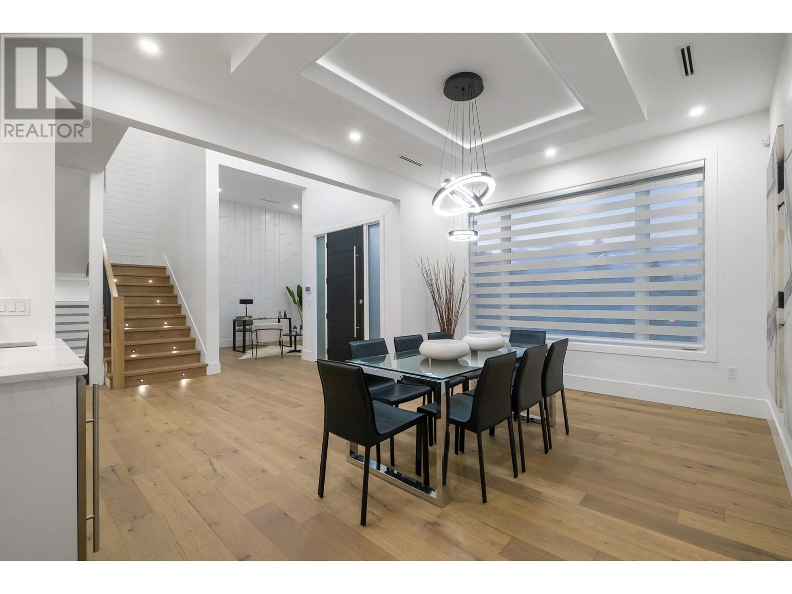 842 Runnymede Avenue, Coquitlam, British Columbia  V3J 2V2 - Photo 9 - R2823299