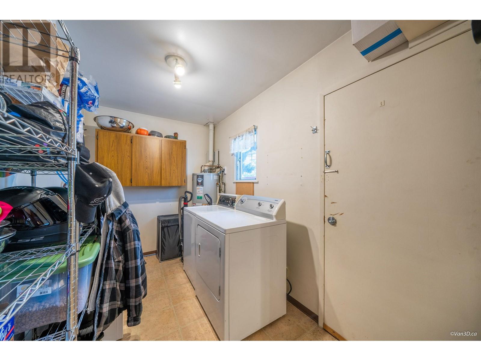 2357 Hawthorne Avenue, Port Coquitlam, British Columbia  V3C 1X1 - Photo 22 - R2823318