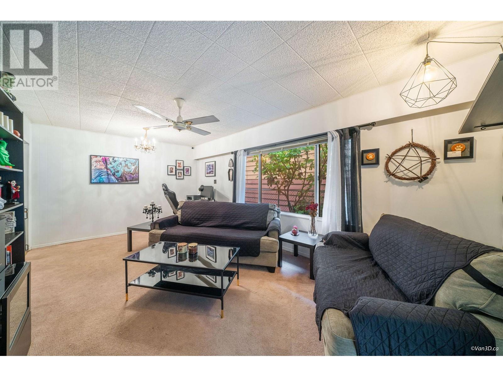 2357 Hawthorne Avenue, Port Coquitlam, British Columbia  V3C 1X1 - Photo 7 - R2823318